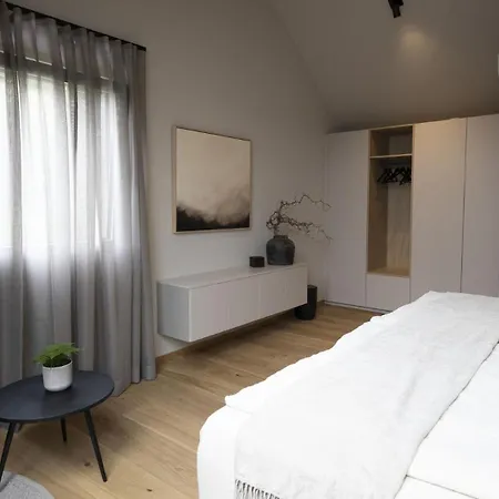 Chalet Naturchalets Thermen- & Vulkanland Suedhang