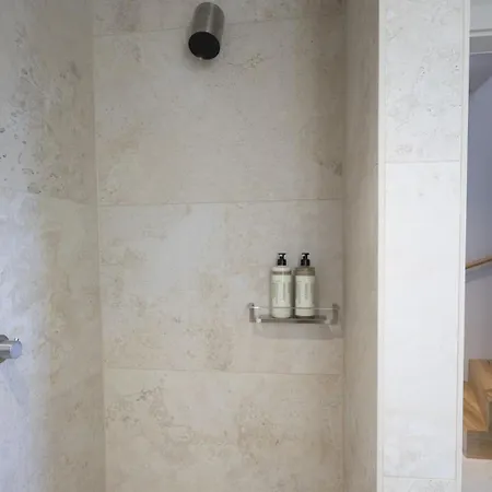 Naturchalets Thermen- & Vulkanland Suedhang